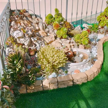 Bilocale Con Giardino, Vista Mare E Parcheggio Privato Appartamento *